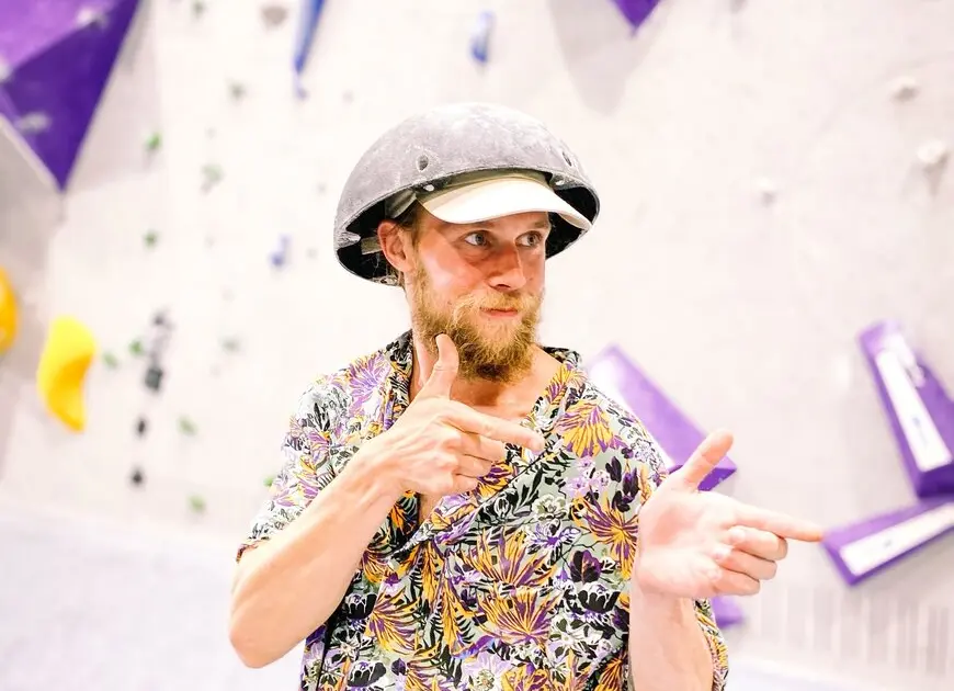 Portrait Marius Gaub / Team Routenbau / diekletterarena | © diekletterarena