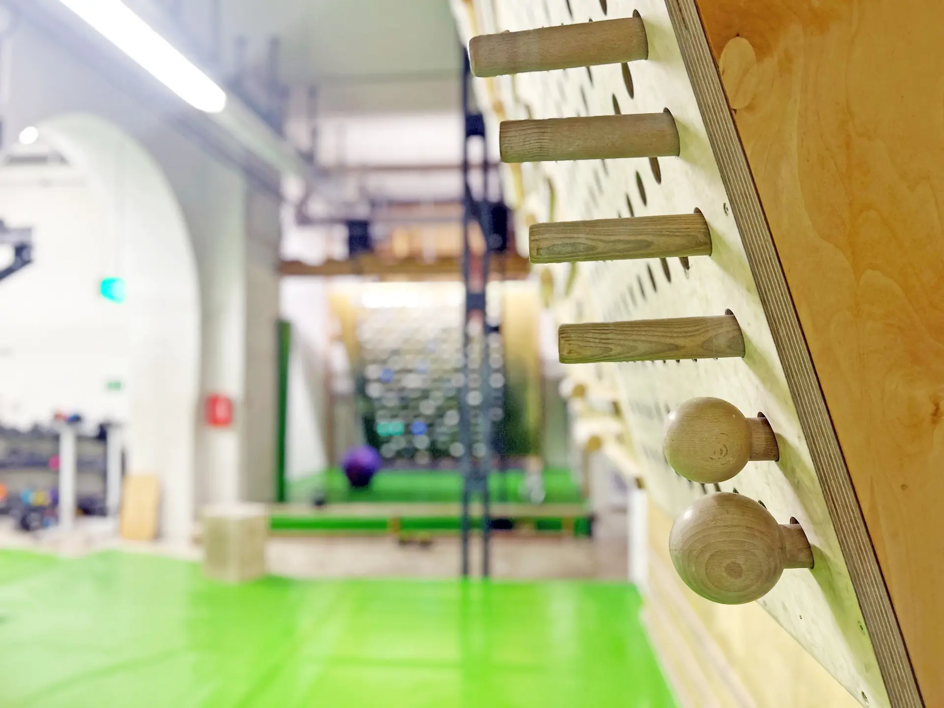 Trainingsbereich mit Moonboard in der Kletterarena | © diekletterarena