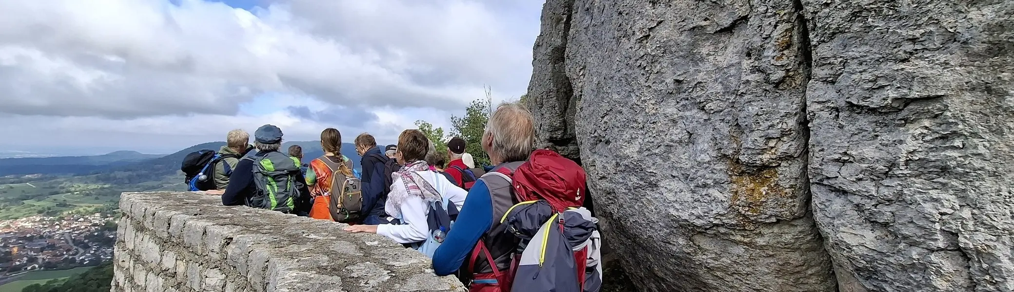 Gruppenbild bei der Bezirksgruppen-Monatswanderung  | © DAV Heilbronn