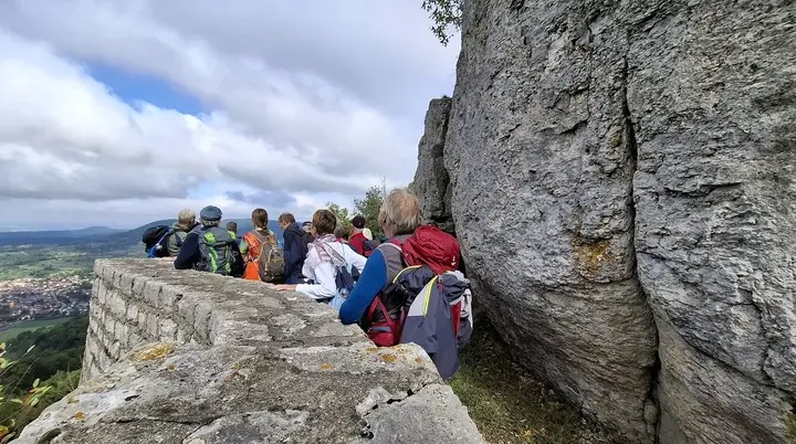 Gruppenbild bei der Bezirksgruppen-Monatswanderung  | © DAV Heilbronn