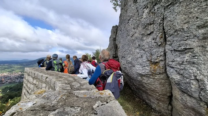 Gruppenbild bei der Bezirksgruppen-Monatswanderung  | © DAV Heilbronn