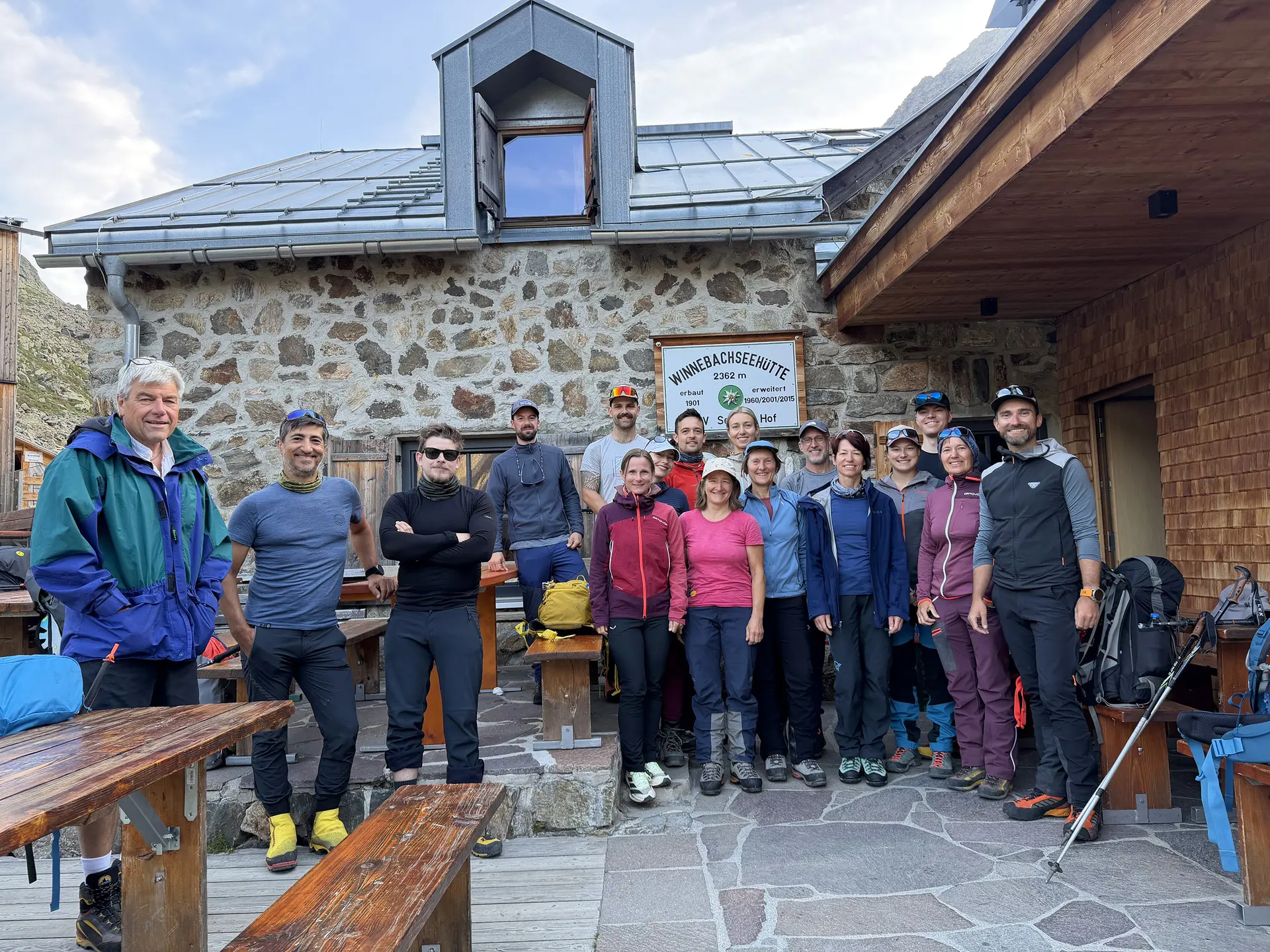 Hochtourengruppe angekommen auf der Winnebachseehuette | © DAV Heilbronn