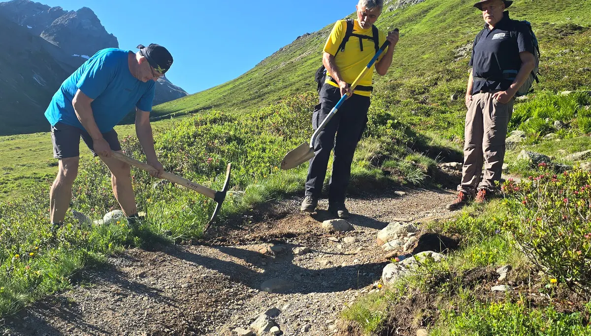Neue Heilbronner Hütte - Arbeiten am Weg | © DAV Heilbronn